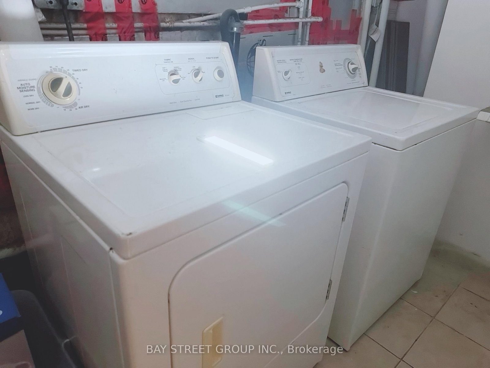 56 Corby Crescent, Unit Lower - Photo 17