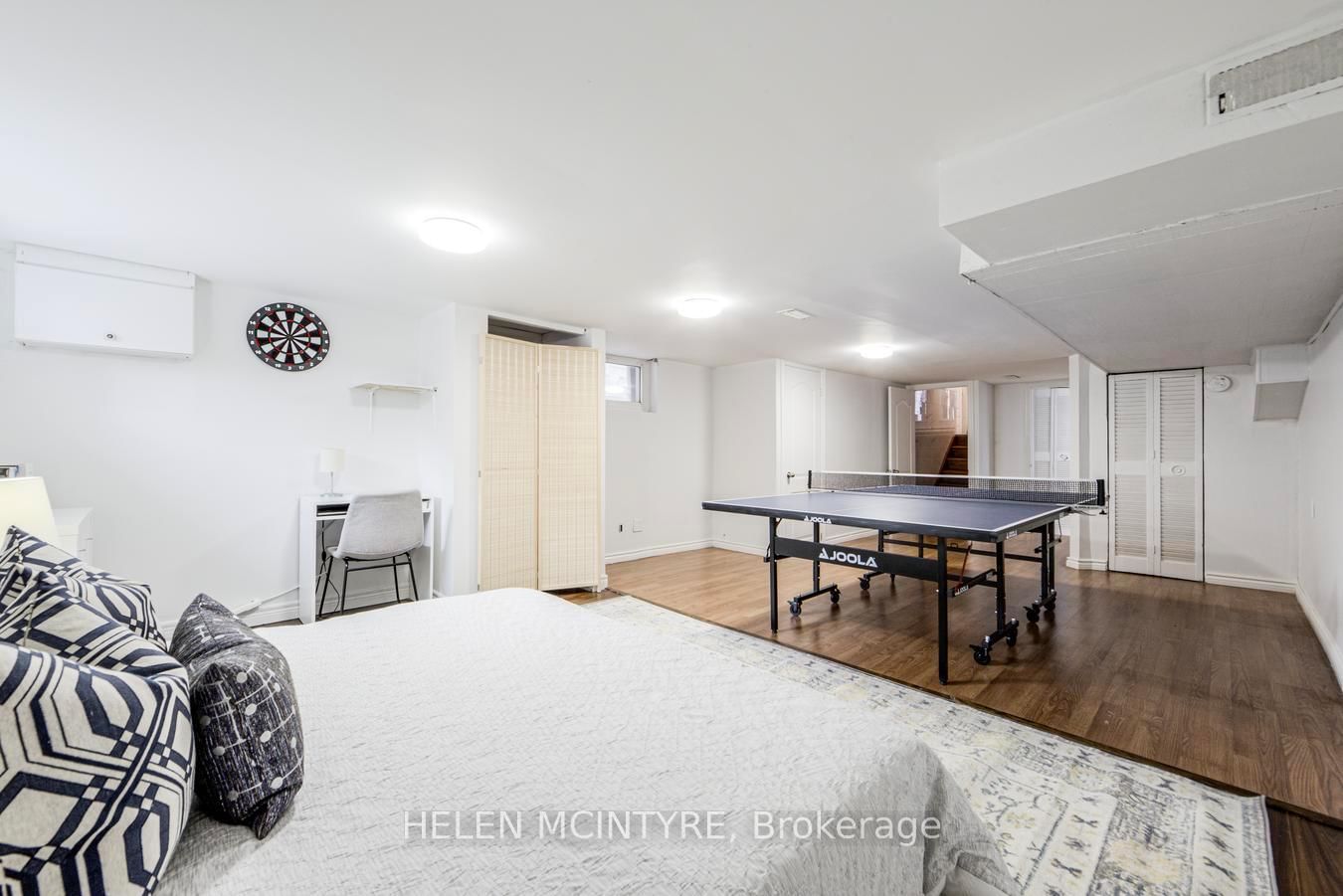 Detached House for sale at 2 Birch Tree Crescent, Toronto, Ontario, M6M 2K8 - Mount Dennis - MLS: W12942450