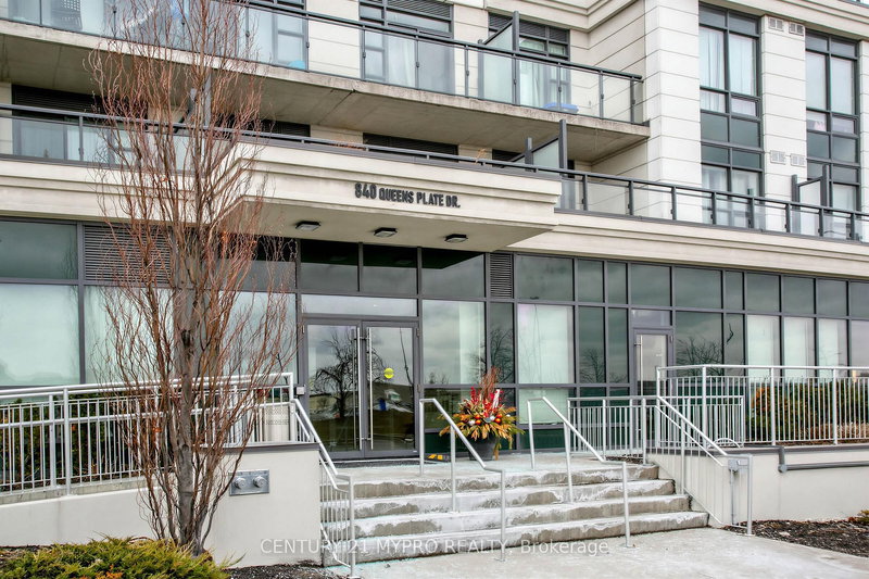 605 - 840 Queens Plate Dr, Toronto, M9W 7J9 | Image 3