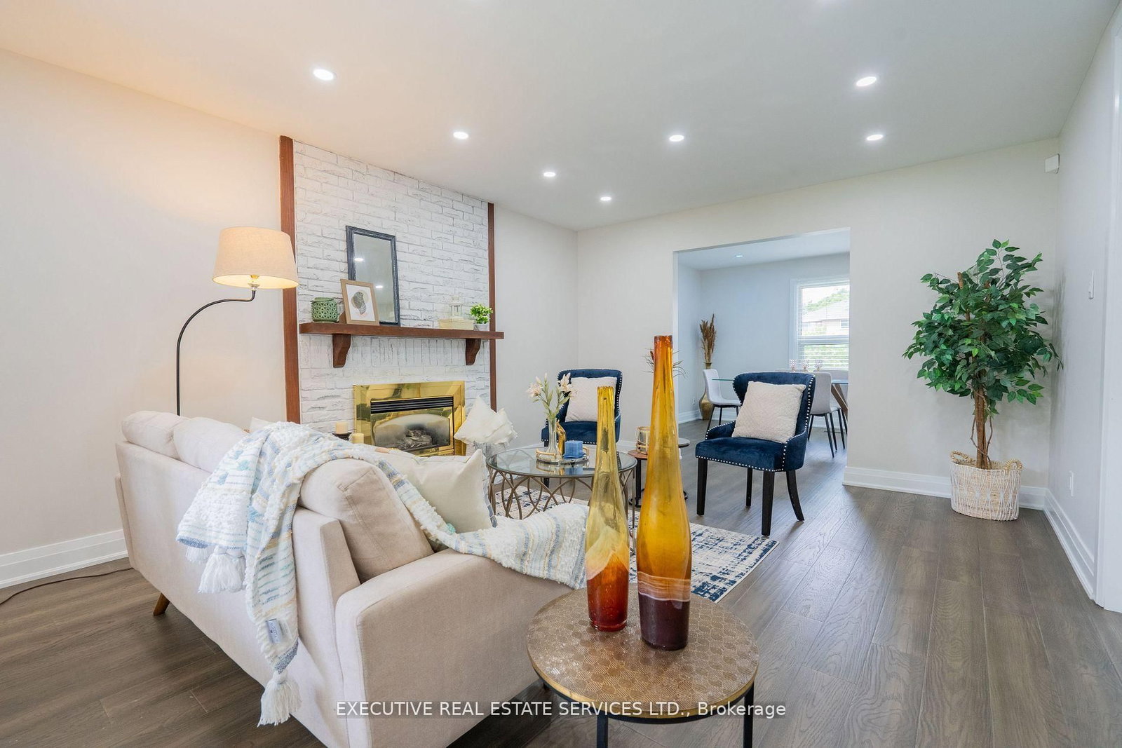 Detached House for sale at 36 Blueridge Square, Brampton, Ontario, L6Z 1A1 - Heart Lake West - MLS: W12942716