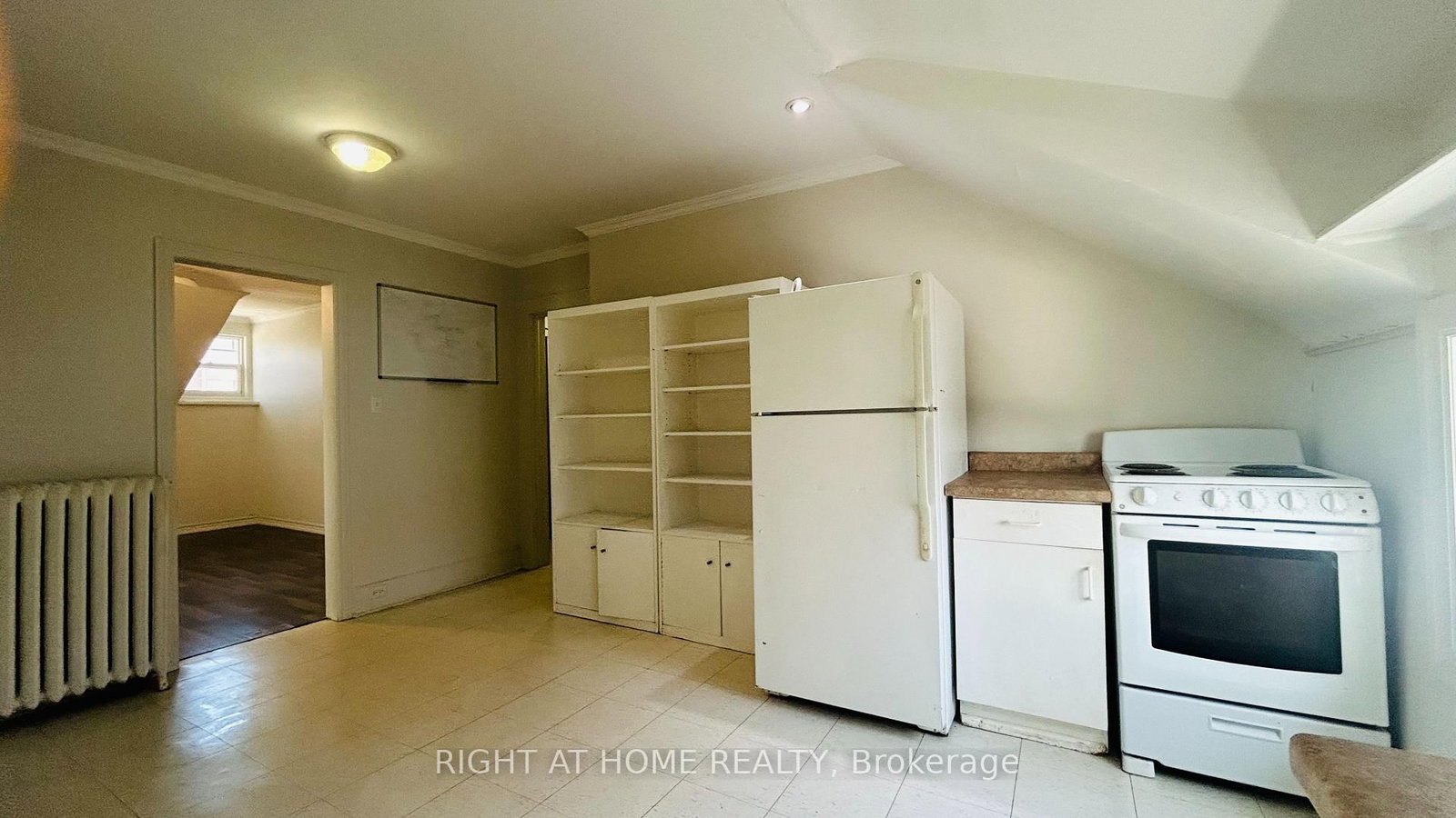 Semi-Detached House for lease at 3-60 Long Branch Avenue, Toronto, Ontario, M8W 3J2 - Long Branch - MLS: W12942872