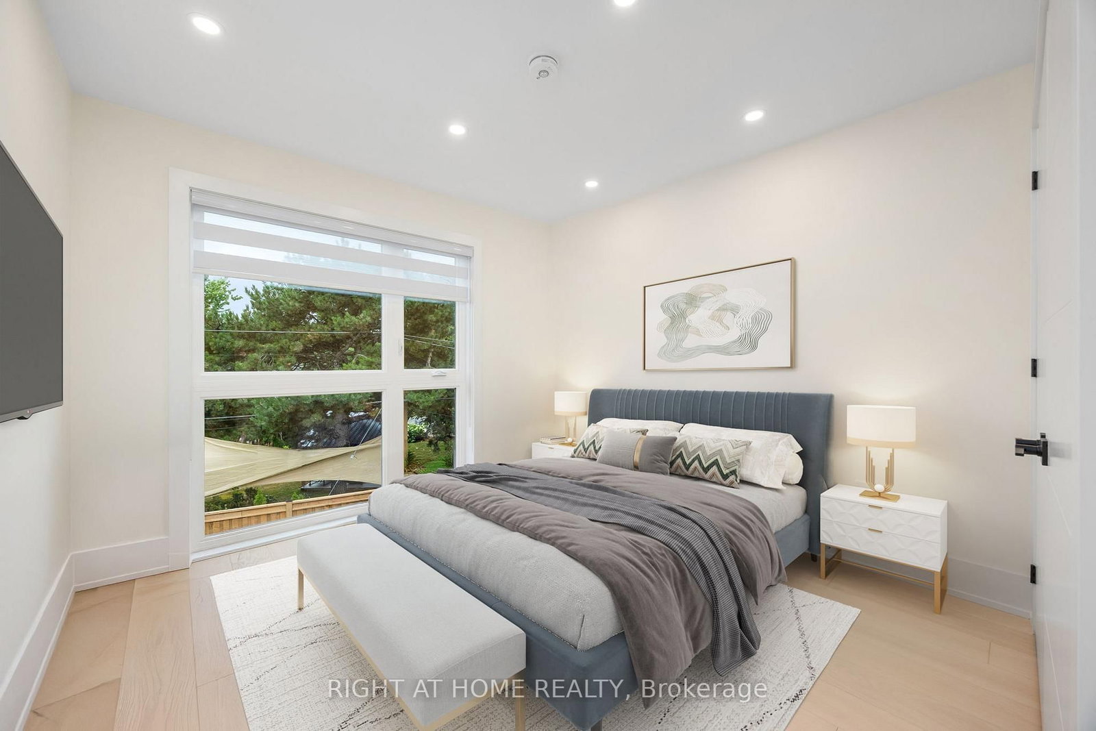 Detached House for sale at 584 WALKERS Line, Burlington, Ontario, L7N 2E5 - Roseland - MLS: W12942902