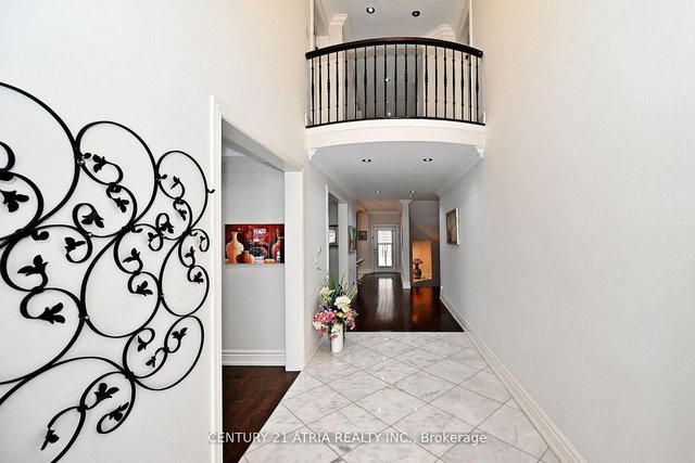 350 Queen Mary Drive