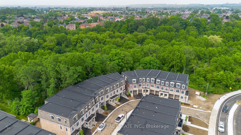 90 Salina St, Mississauga, L4M 1X8 | Image 2