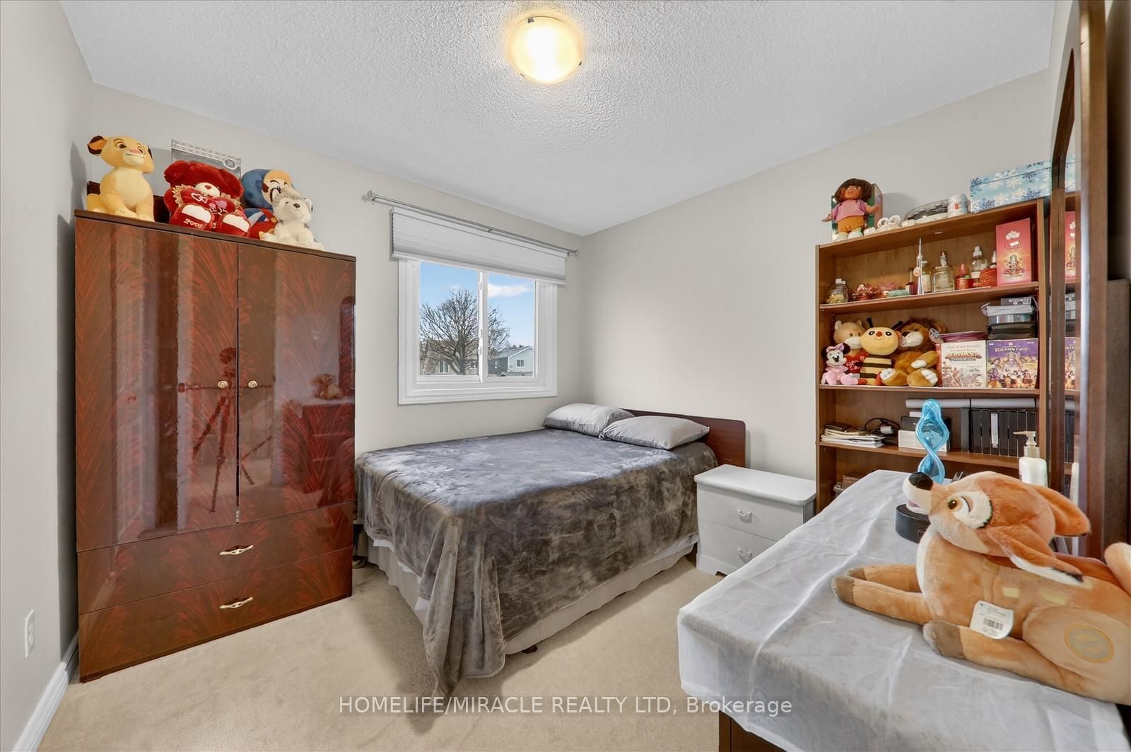 Semi-Detached House for sale at 113 Fanshawe Drive, Brampton, Ontario, L6Z 1A8 - Heart Lake West - MLS: W12943568