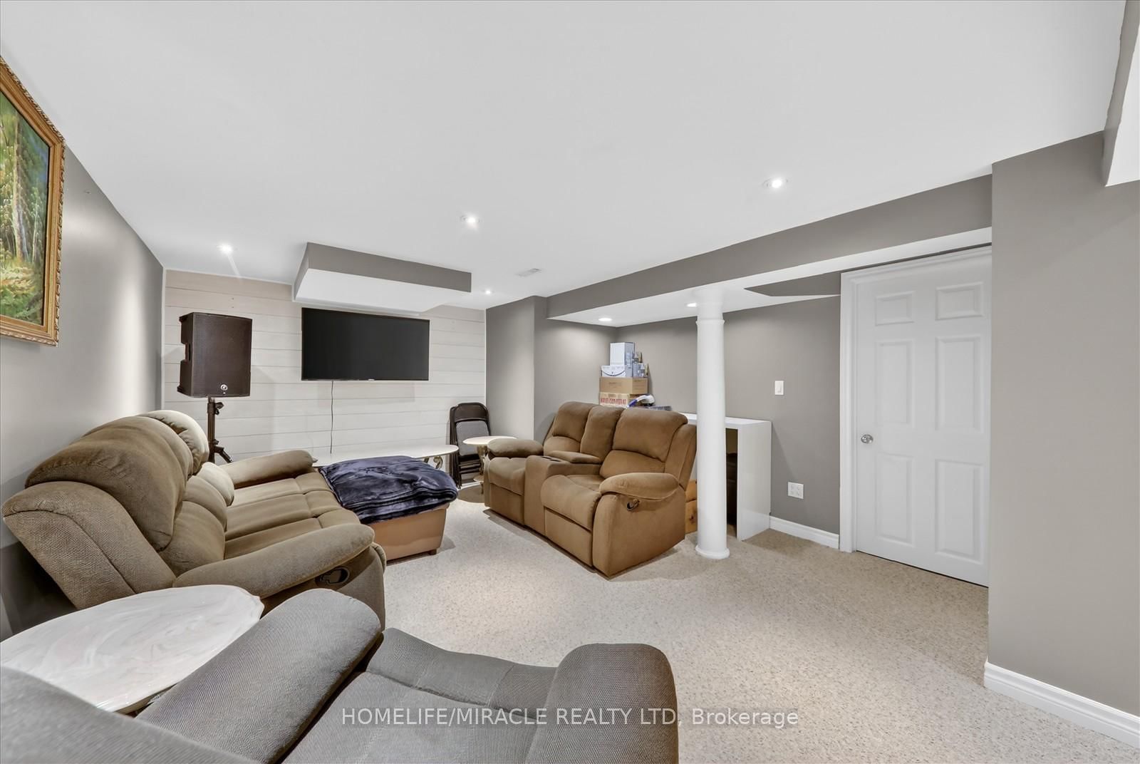 Semi-Detached House for sale at 113 Fanshawe Drive, Brampton, Ontario, L6Z 1A8 - Heart Lake West - MLS: W12943568