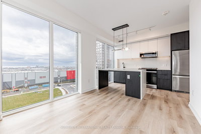 808 - 5 York Garden Way | Toronto | Image