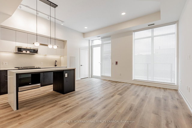 TH#101 - 5 York Garden Way