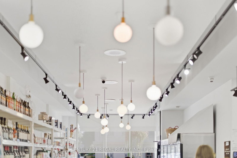 1700 St Clair Ave W, Toronto, M6N 1J1 | Image 3