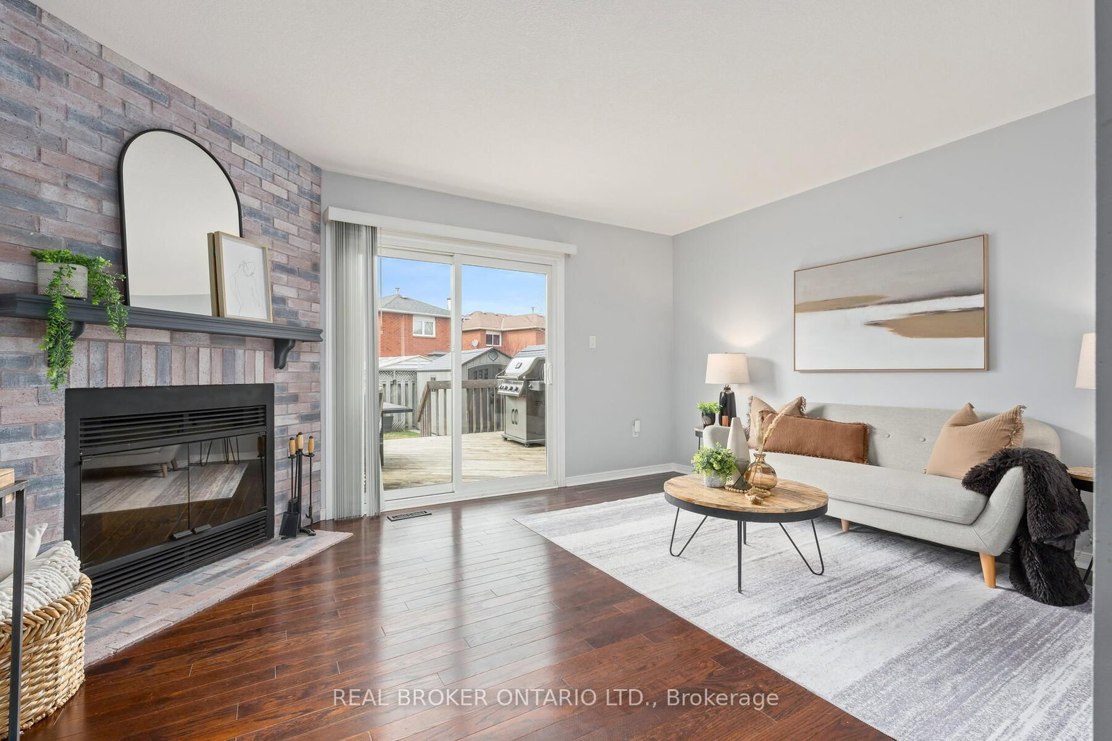 Detached House for sale at 15 Smith Drive, Halton Hills, Ontario, L7G 5K7 - Georgetown - MLS: W12943898