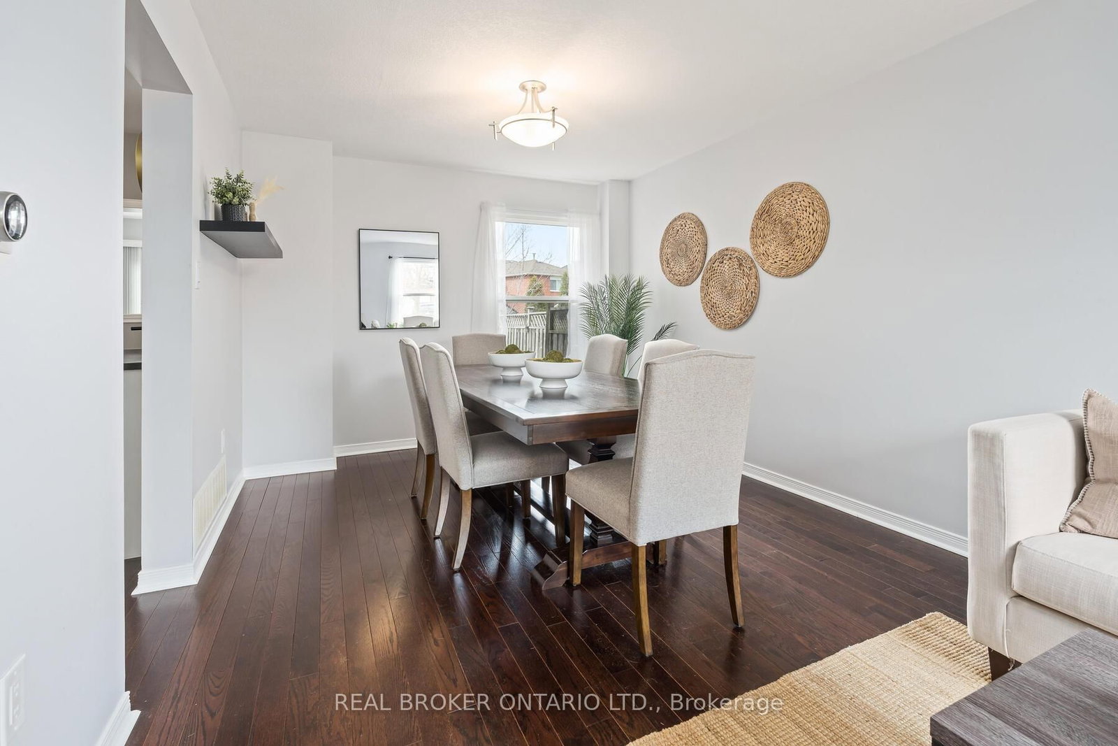 Detached House for sale at 15 Smith Drive, Halton Hills, Ontario, L7G 5K7 - Georgetown - MLS: W12943898