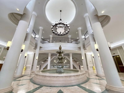 35 Kingsbridge Garden Circle • #408 • Mississauga, ON photo 4