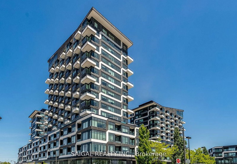 home for lease on Ph1701-2481 Taunton Road