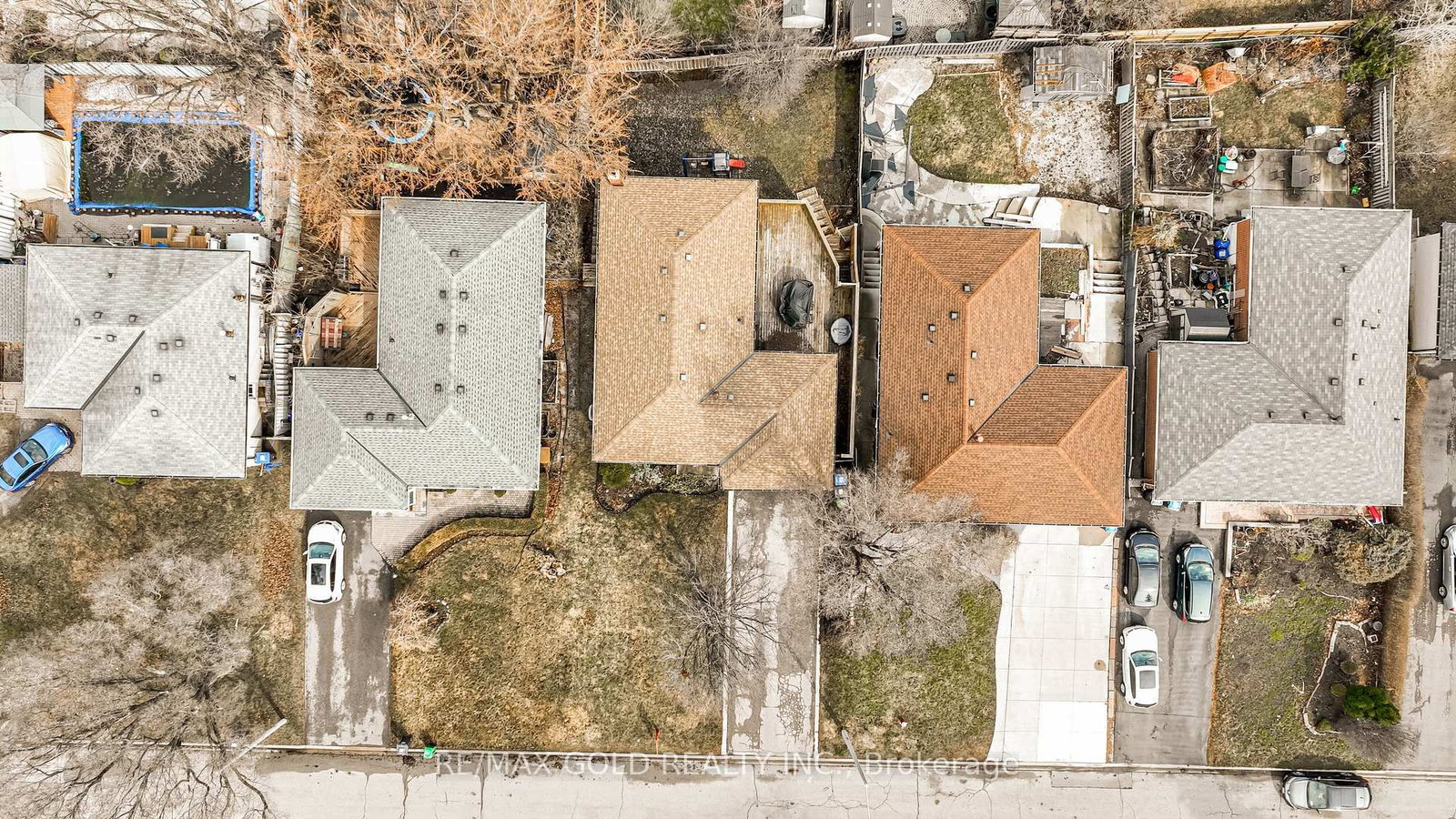 Detached House for sale at 23 Dunster Crescent, Brampton, Ontario, L6T 3J8 - Southgate - MLS: W12944126