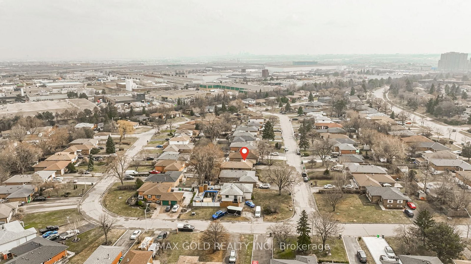 Detached House for sale at 23 Dunster Crescent, Brampton, Ontario, L6T 3J8 - Southgate - MLS: W12944126