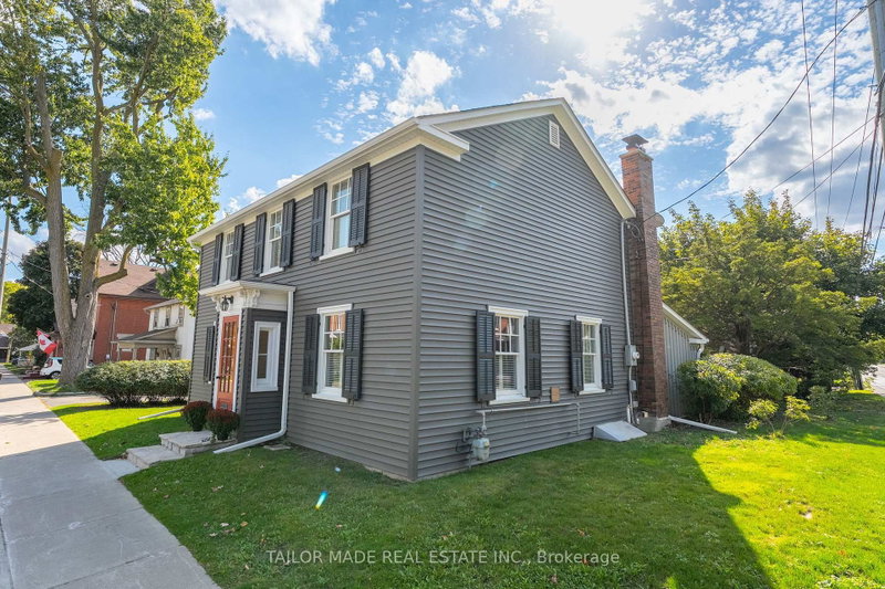 19 Isabella Street