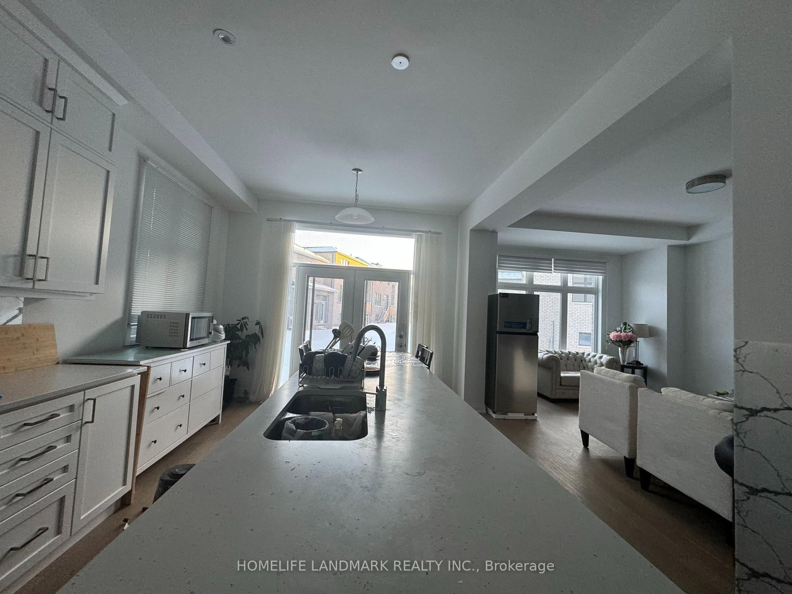 3036 William Cutmore Boulevard, Unit Master - Photo 5