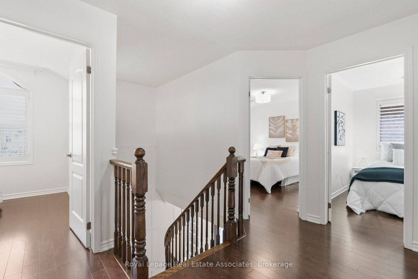 Detached House for sale at 291 Silver Court, Milton, Ontario, L9T 0N6 - Harrison - MLS: W12944248