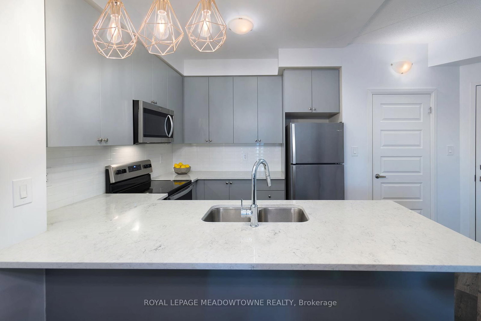 Condo for sale at 324-610 Farmstead Drive, Milton, Ontario, L9T 8X5 - Willmott - MLS: W12944344