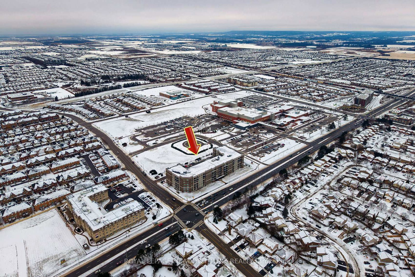 Condo for sale at 324-610 Farmstead Drive, Milton, Ontario, L9T 8X5 - Willmott - MLS: W12944344