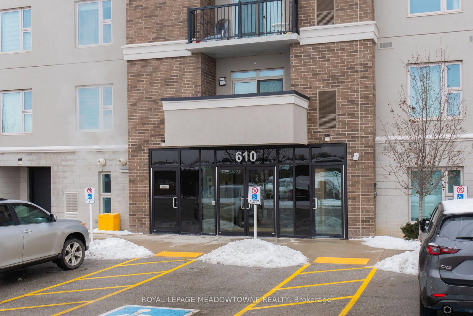 Condo for sale at 324-610 Farmstead Drive, Milton, Ontario, L9T 8X5 - Willmott - MLS: W12944344