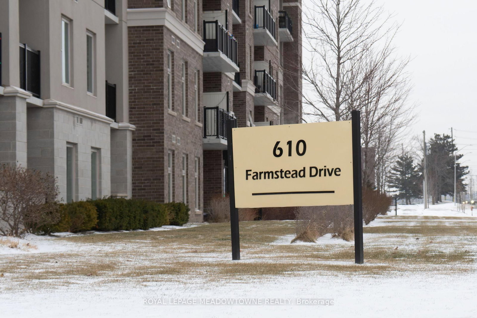 Condo for sale at 324-610 Farmstead Drive, Milton, Ontario, L9T 8X5 - Willmott - MLS: W12944344