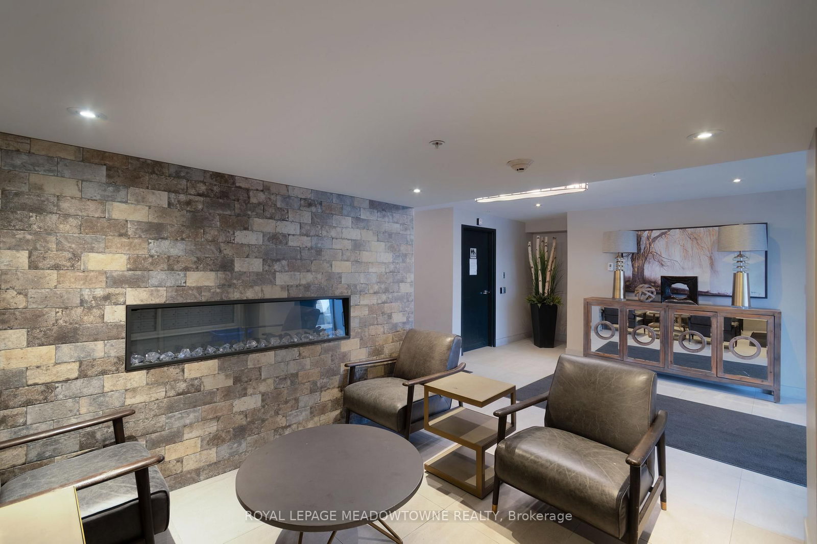 Condo for sale at 324-610 Farmstead Drive, Milton, Ontario, L9T 8X5 - Willmott - MLS: W12944344