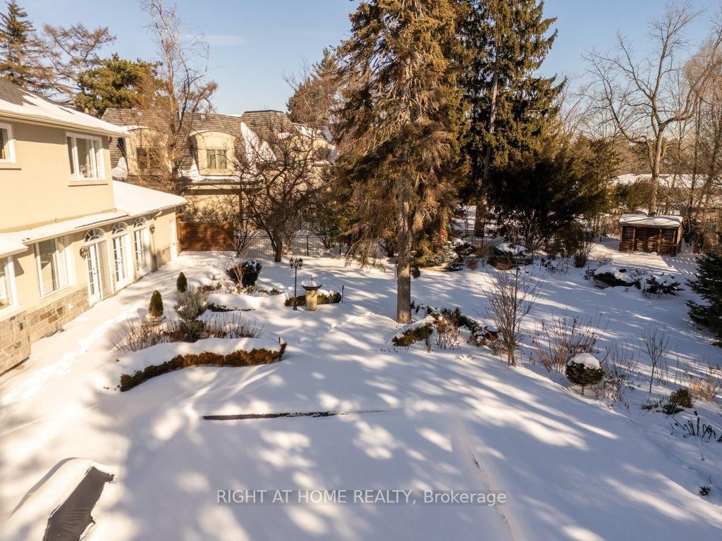 Detached House for sale at 471 Country Club Crescent, Mississauga, Ontario, L5J 2P9 - Clarkson - MLS: W12944366