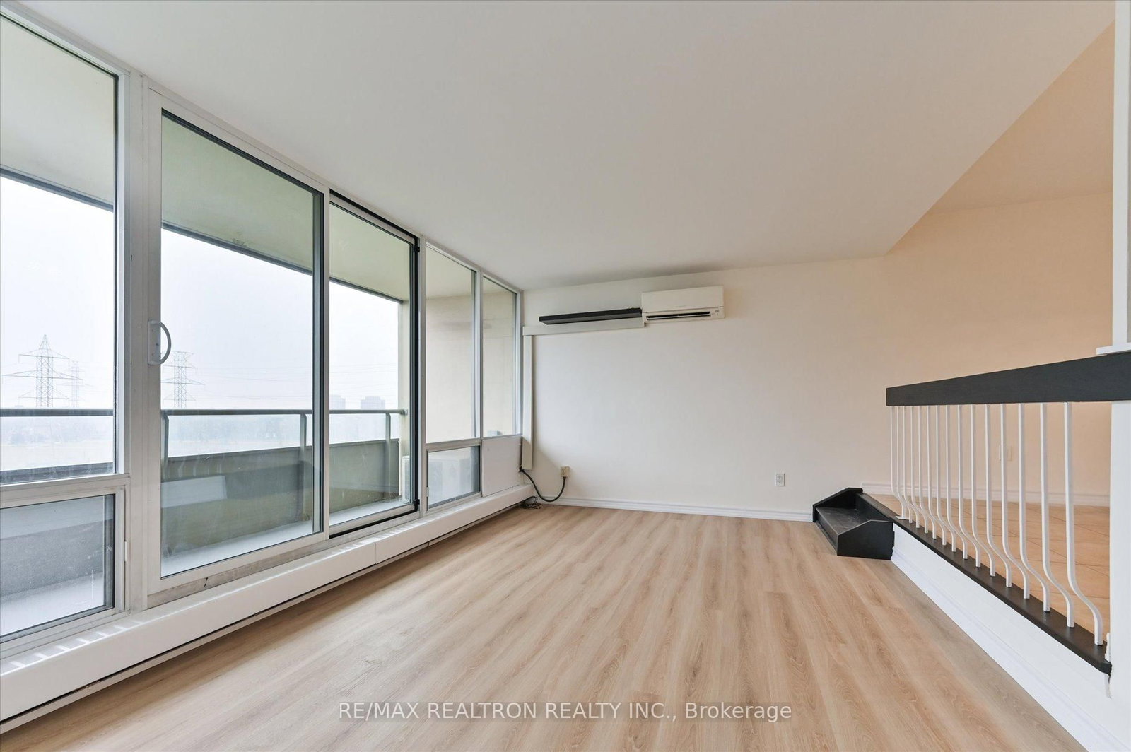 Condo for sale at 602-19 Four Winds Drive, Toronto, Ontario, M3J 2S9 - York University Heights - MLS: W12944368