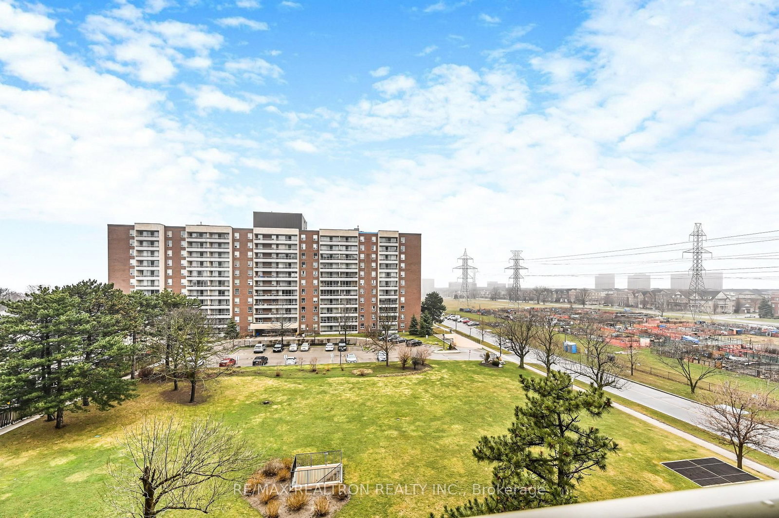 Condo for sale at 602-19 Four Winds Drive, Toronto, Ontario, M3J 2S9 - York University Heights - MLS: W12944368