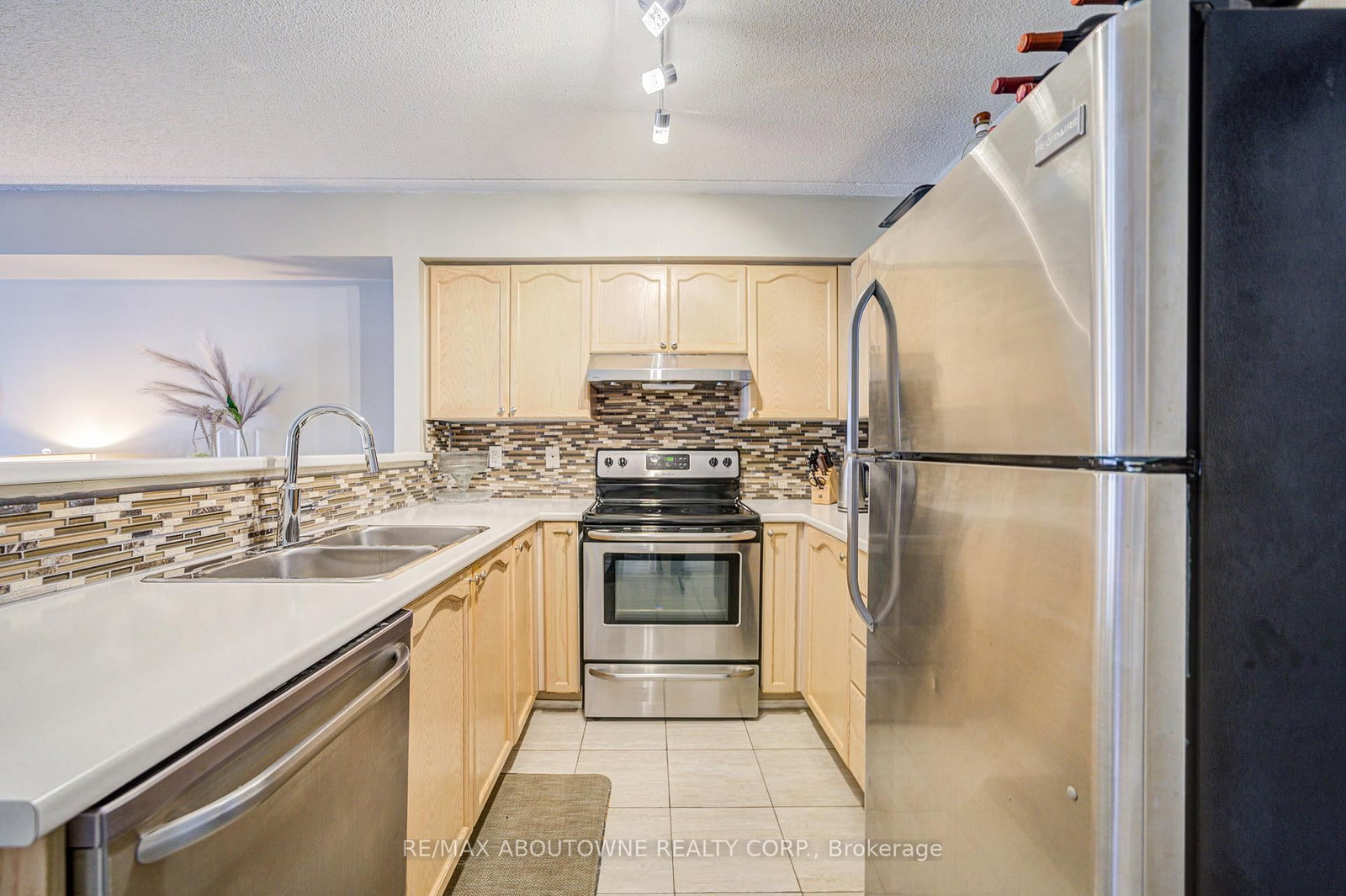 1490 Bishops Gate, Unit 109 - Photo 7