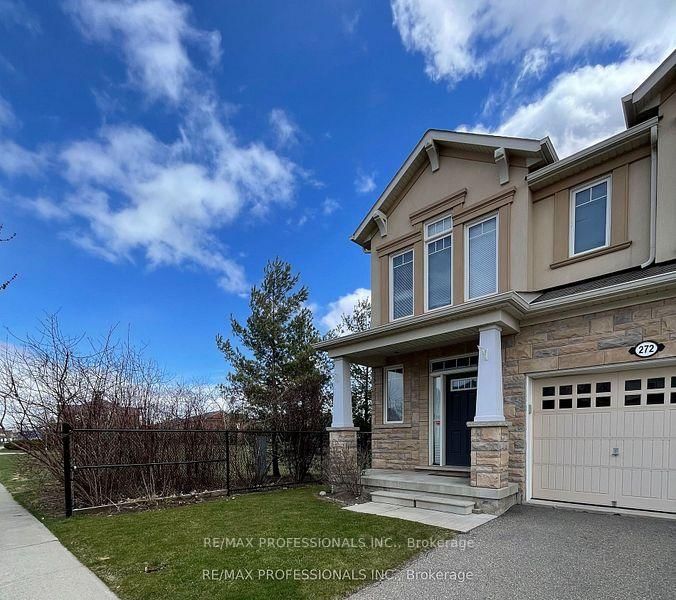 272 Leiterman Dr, Milton, L9T 8B8 | Image 2