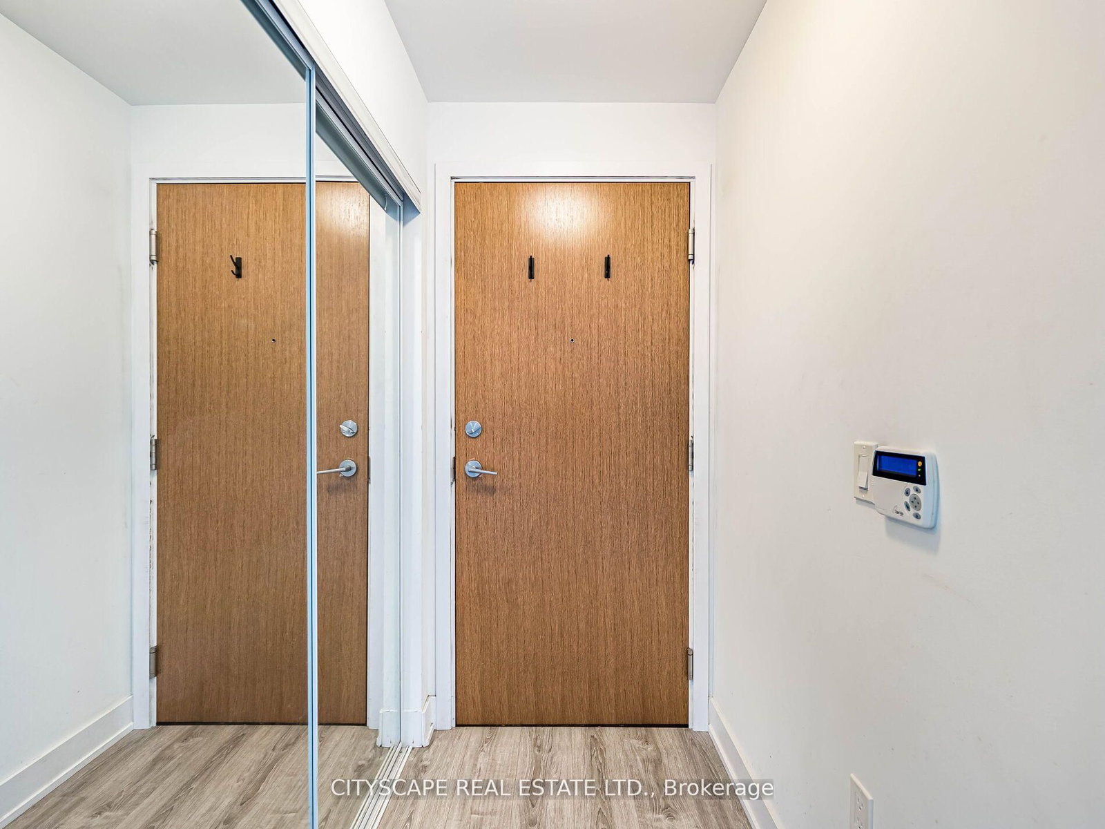 20 Shore Breeze Drive • #4410 • Toronto, ON photo 10