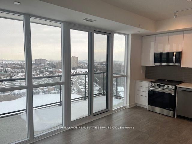 1703 - 225 Malta Avenue