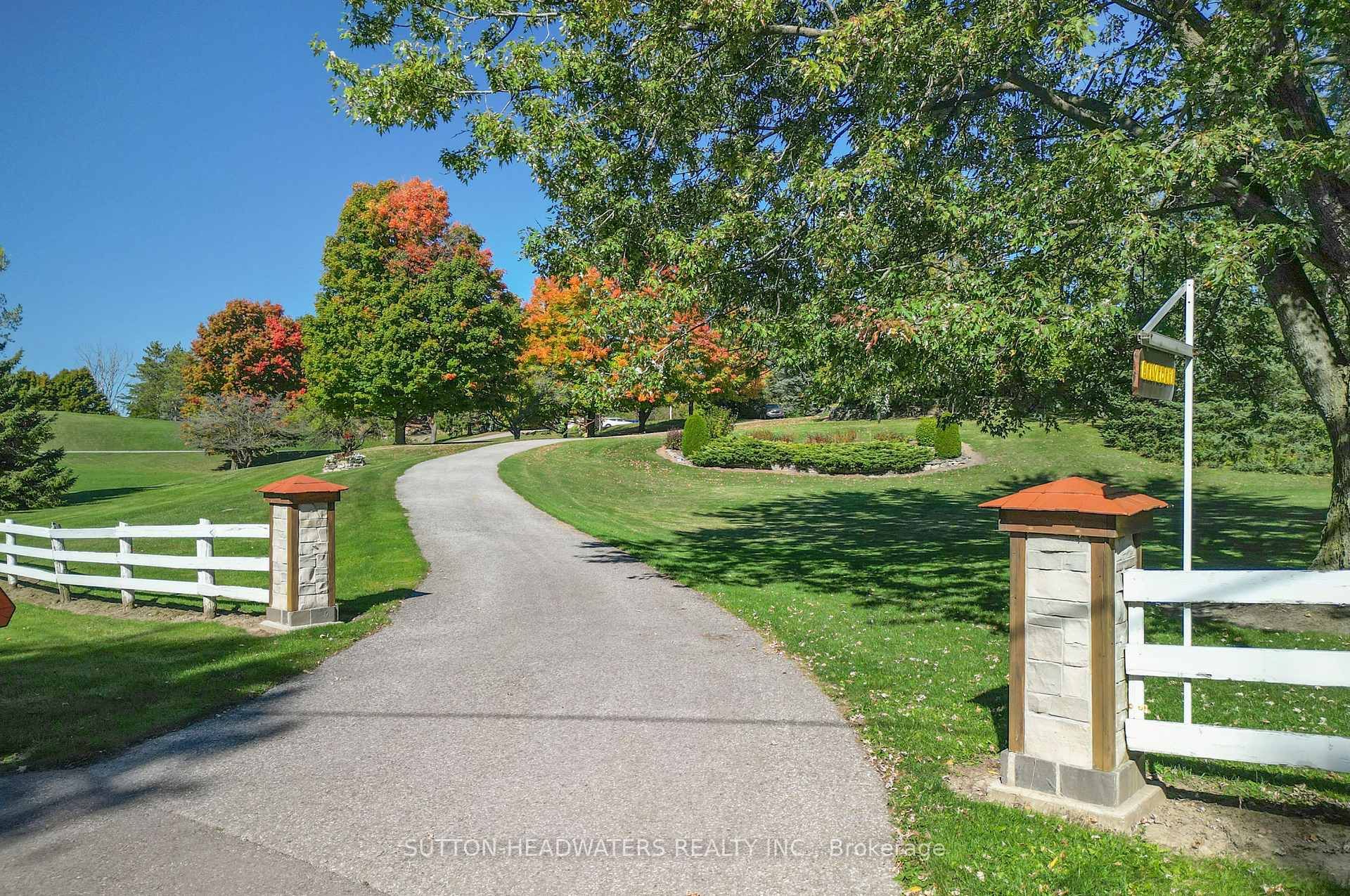 16735 Mississauga Road