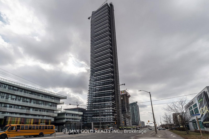 home for lease on 3401-448 Burnhamthorpe Road W