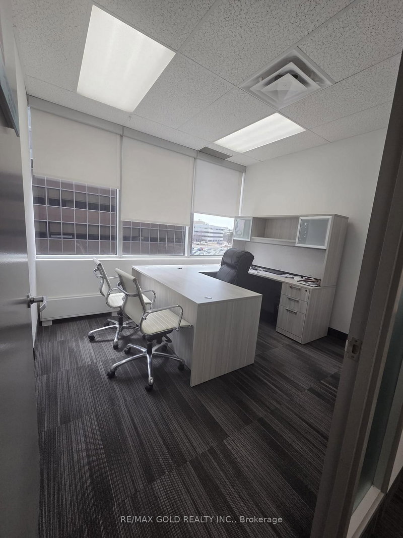 240 - 2000 argentia Rd, Mississauga, L5N 1V9 | Image 3