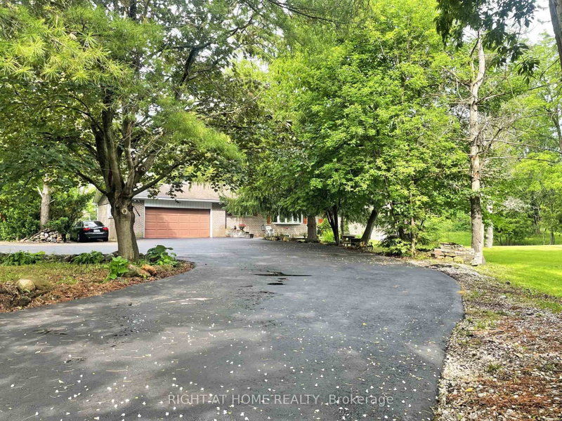 7454 Old Church Road