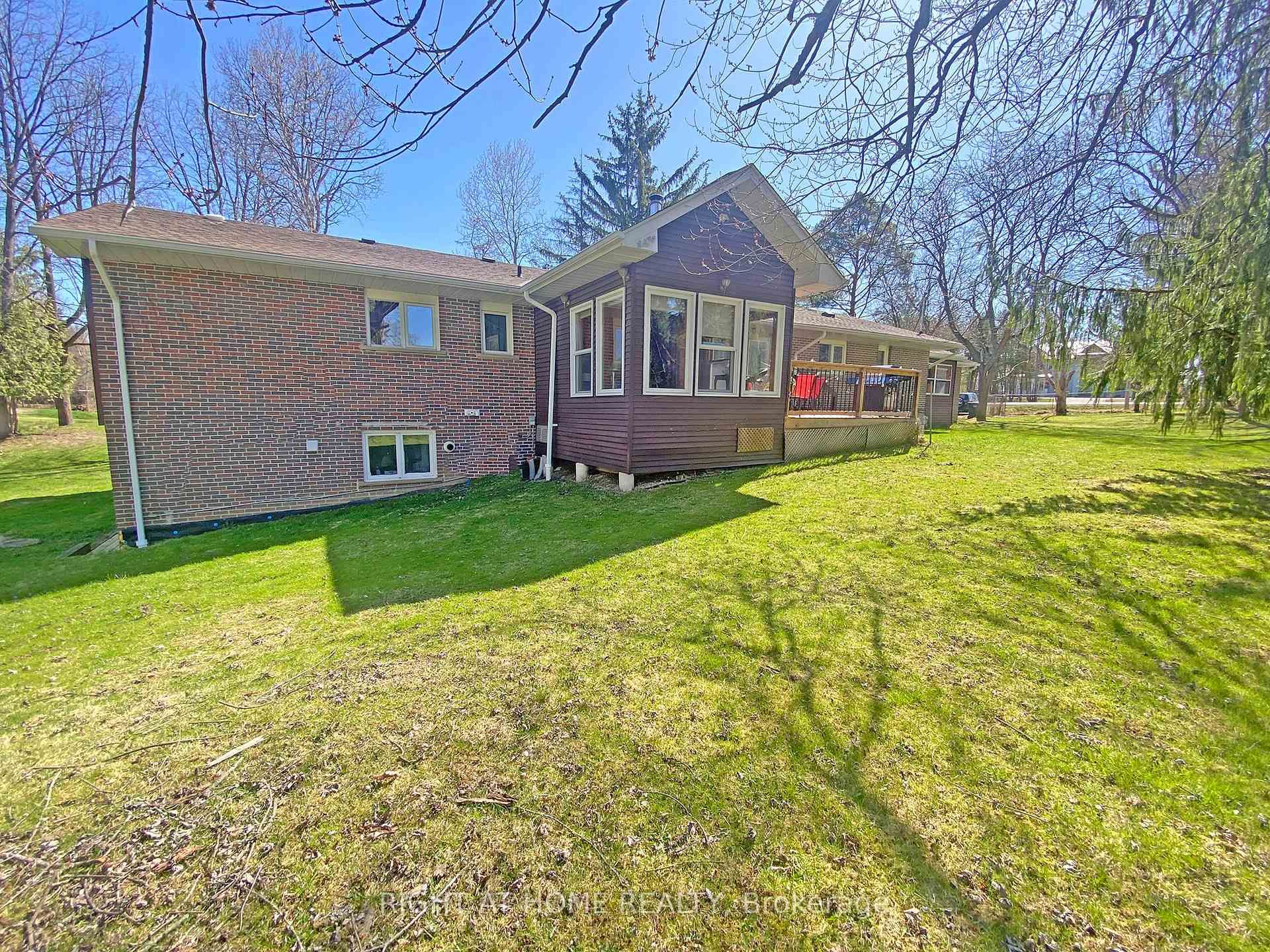 7454 Old Church Road