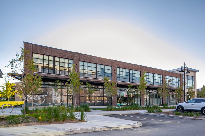 10 Neighbourhood Lane, Toronto, M8Y 0A4 | Image 2