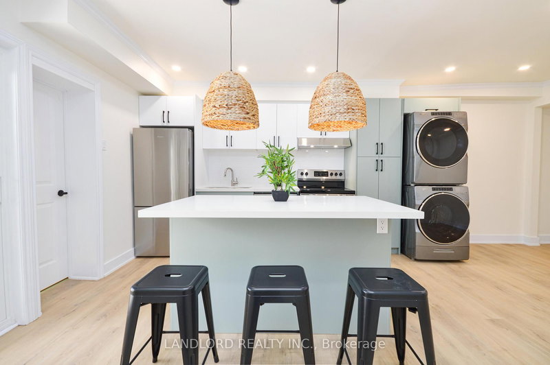 Main - 107 Nairn Ave, Toronto, M6E 4G9 | Image 2