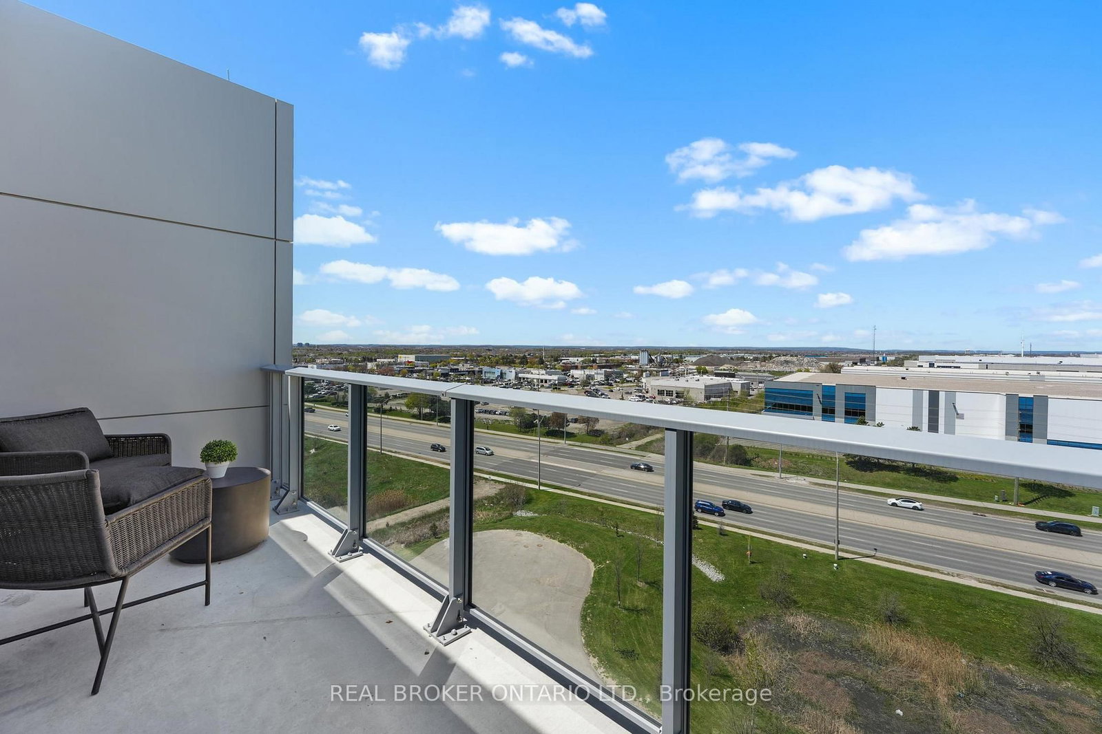 100 Manett Crescent, Unit 215 - Photo 18