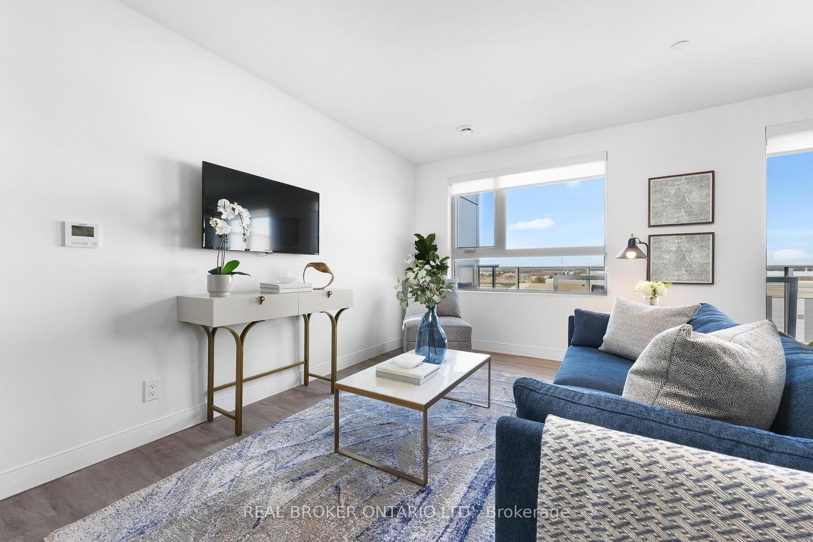 100 Manett Crescent, Unit 215 - Photo 9