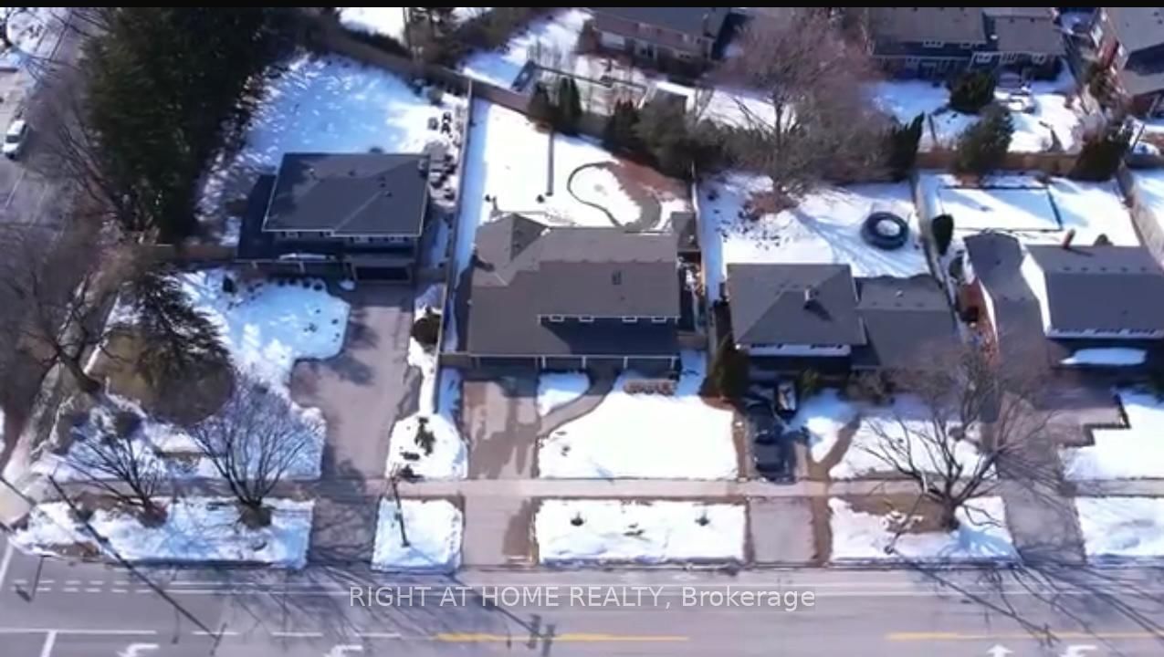 Detached House for sale at 204 Walkers Line, Burlington, Ontario, L7N 2C3 - Roseland - MLS: W12945668