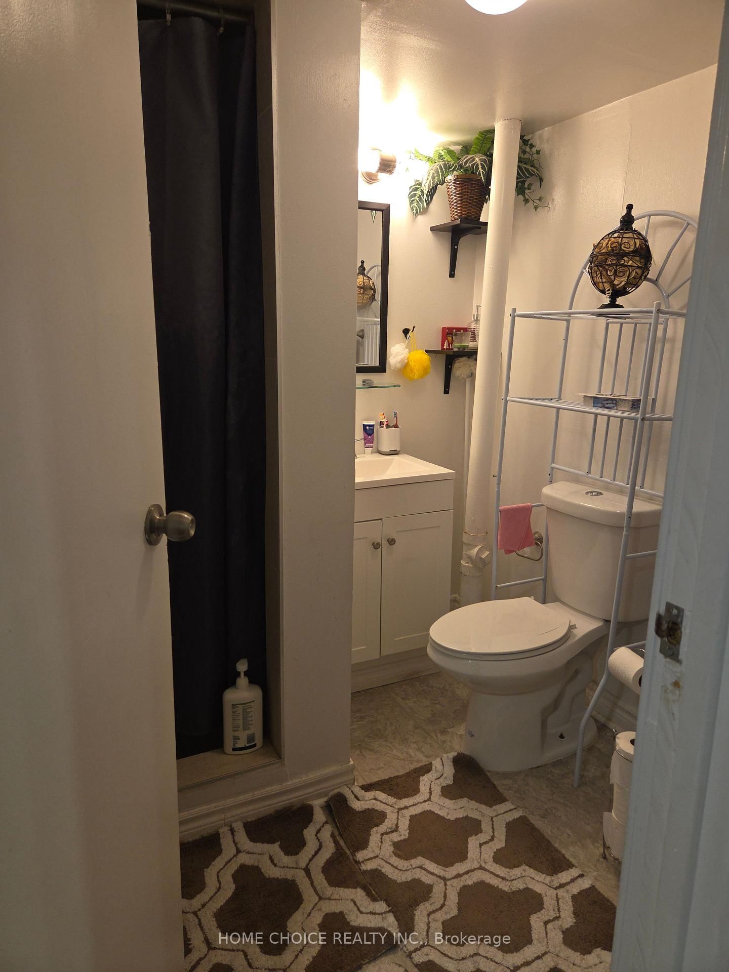 Townhouse for sale at 59-59 Craigleigh Crescent, Brampton, Ontario, L6T 2E3 - Avondale - MLS: W12945778