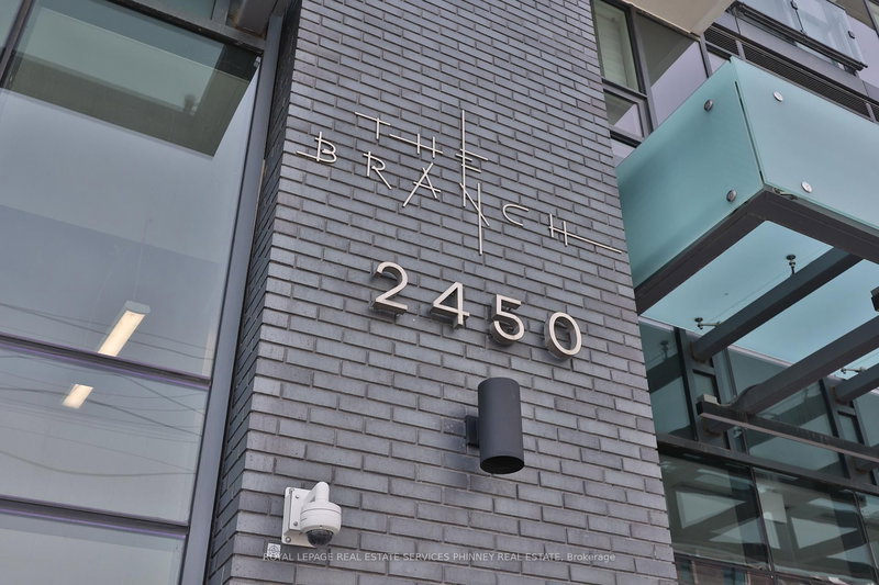 716 - 2450 Old Bronte Rd, Oakville, L6M 4J2 | Image 2