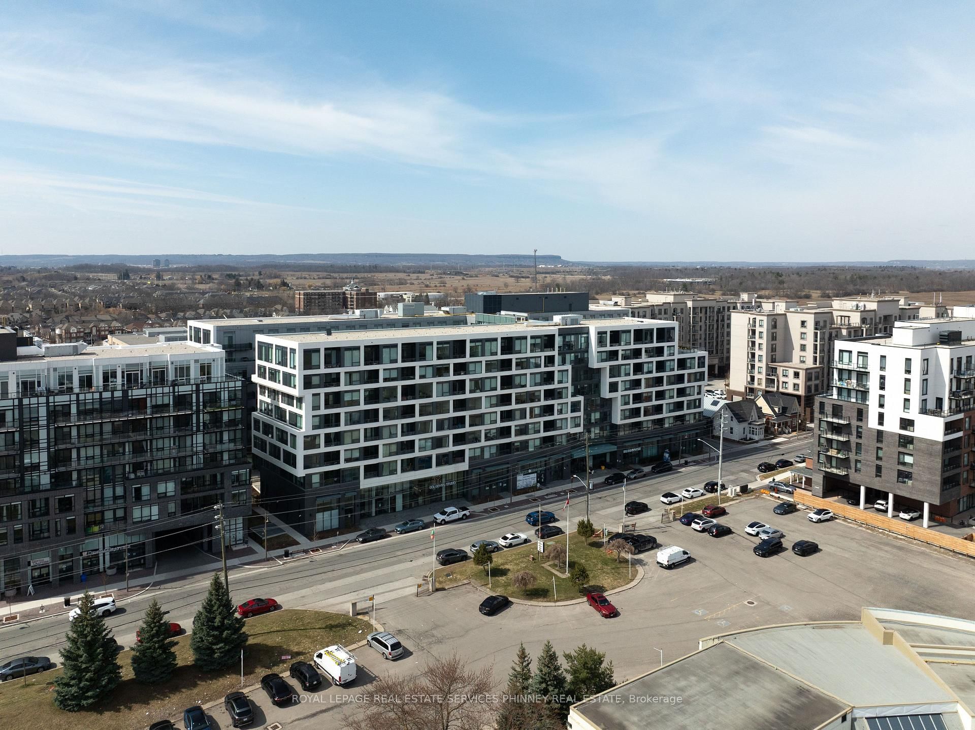 2450 Old Bronte Road, Unit 716