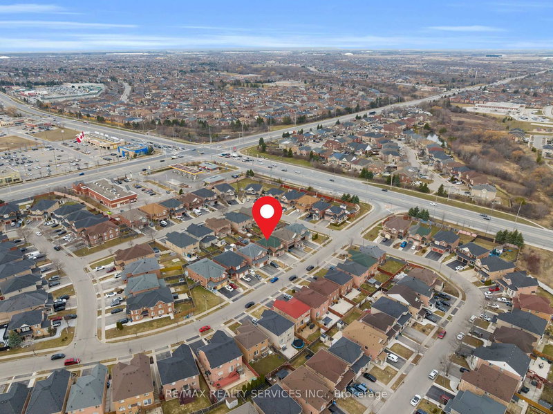 110 Dwyer Dr, Brampton, L6S 0B4 | Image 3