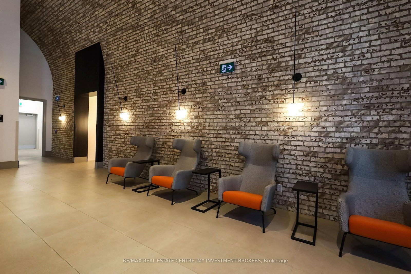 285 Dufferin Street • #915 • Toronto, ON photo 43