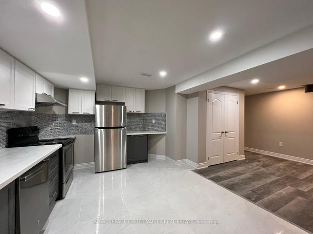 62 Eagleridge Drive